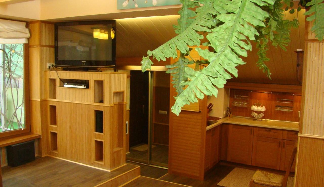 Jungle - Дом-Сказка У Моря Odessa Exterior foto